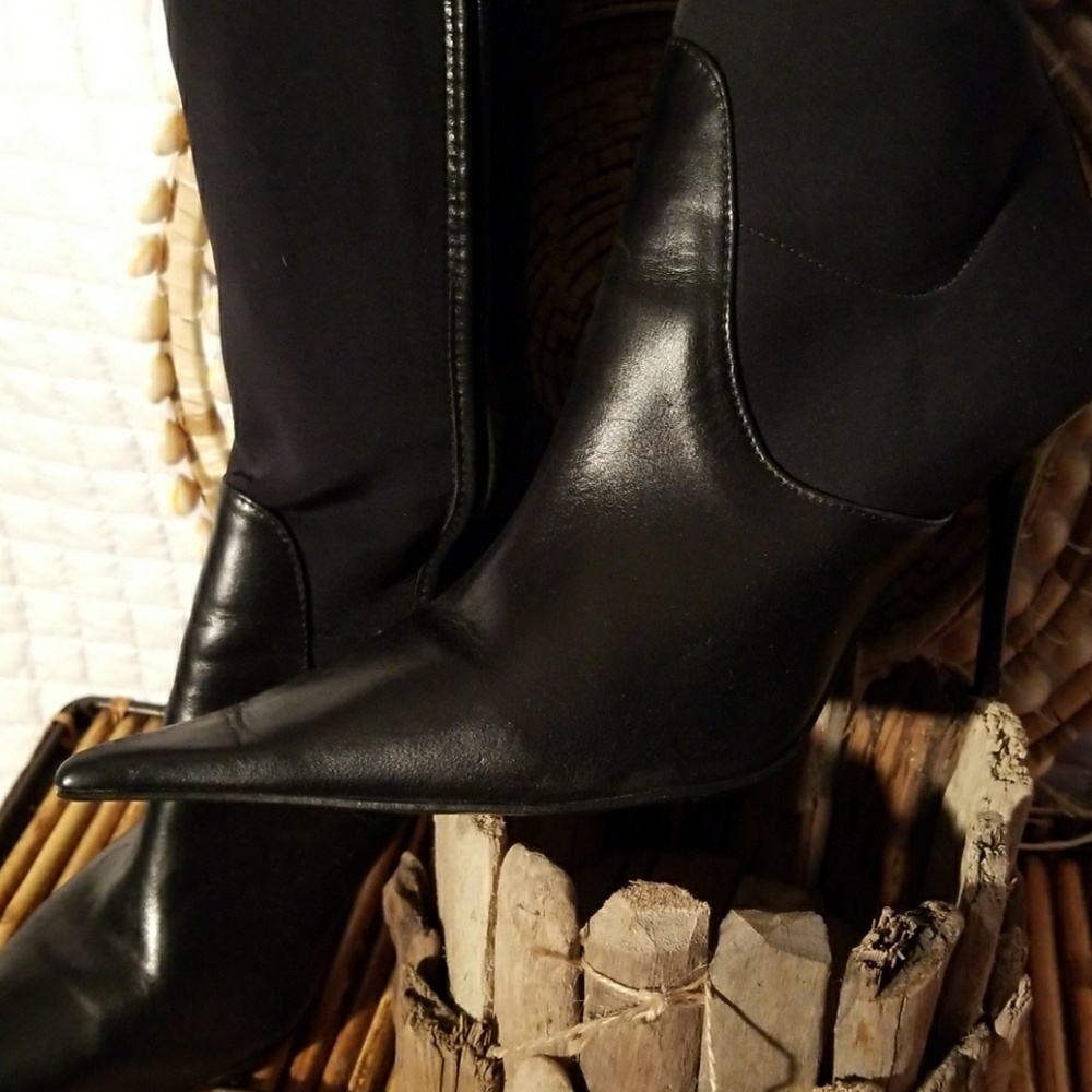 Boots - Picture 2 of 4