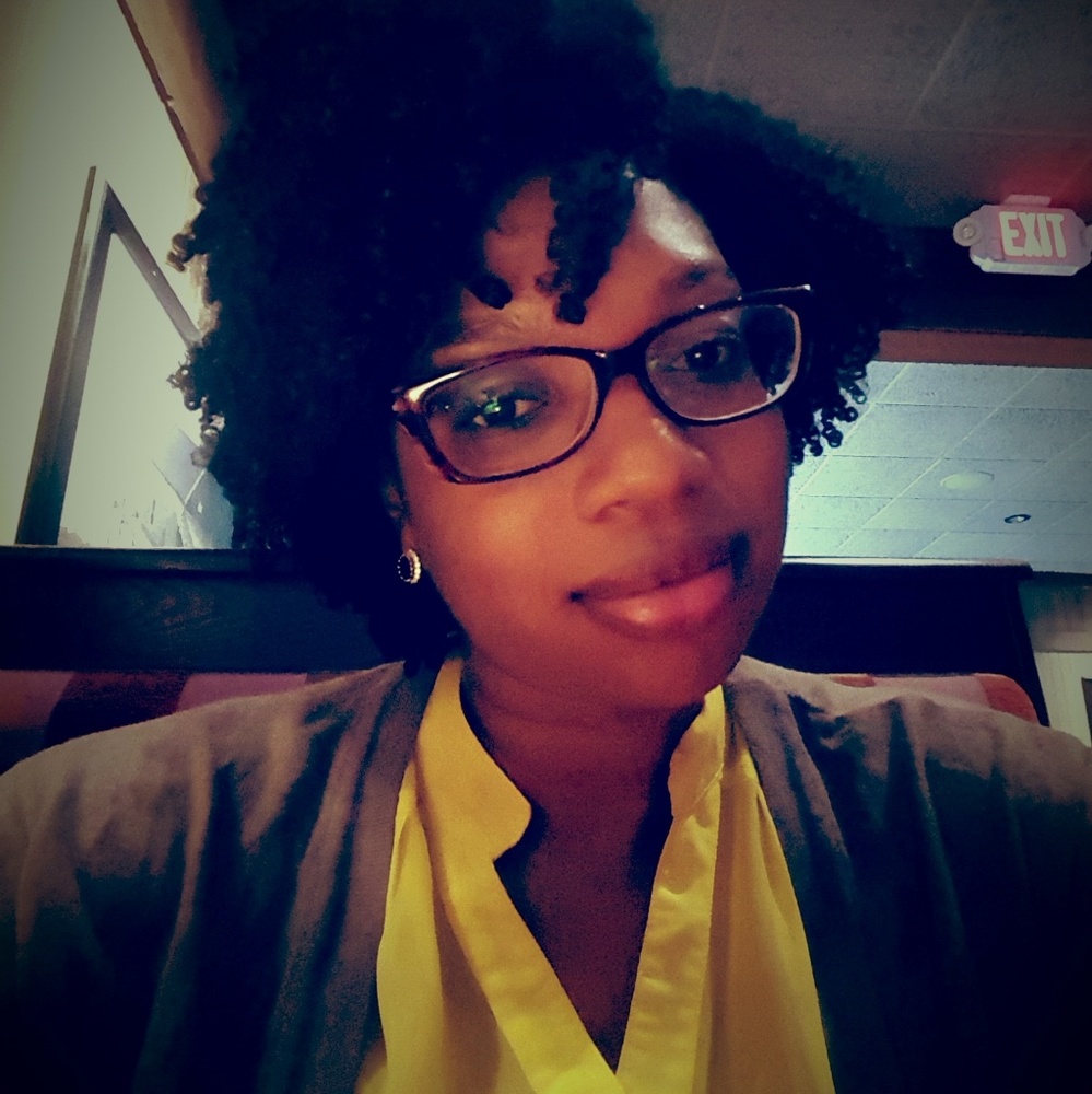 Meet your Posher, Angelica