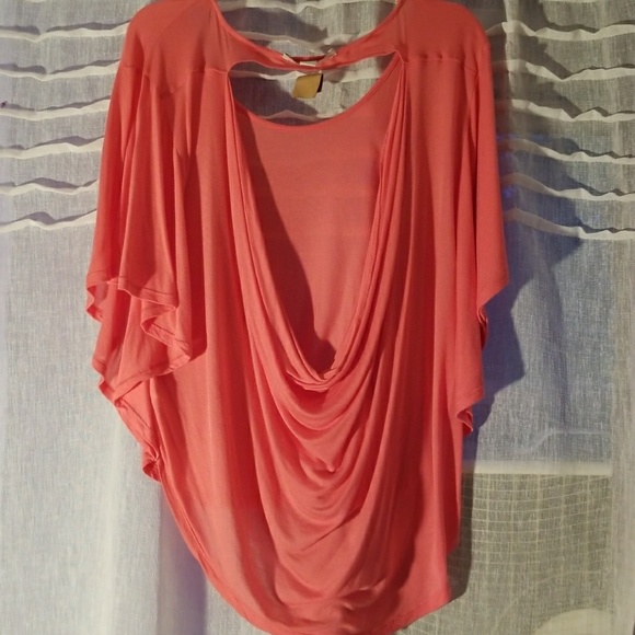 Top - Picture 2 of 3