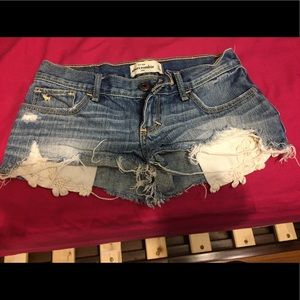 Short frayed abercombie kids size 14 jean shorts