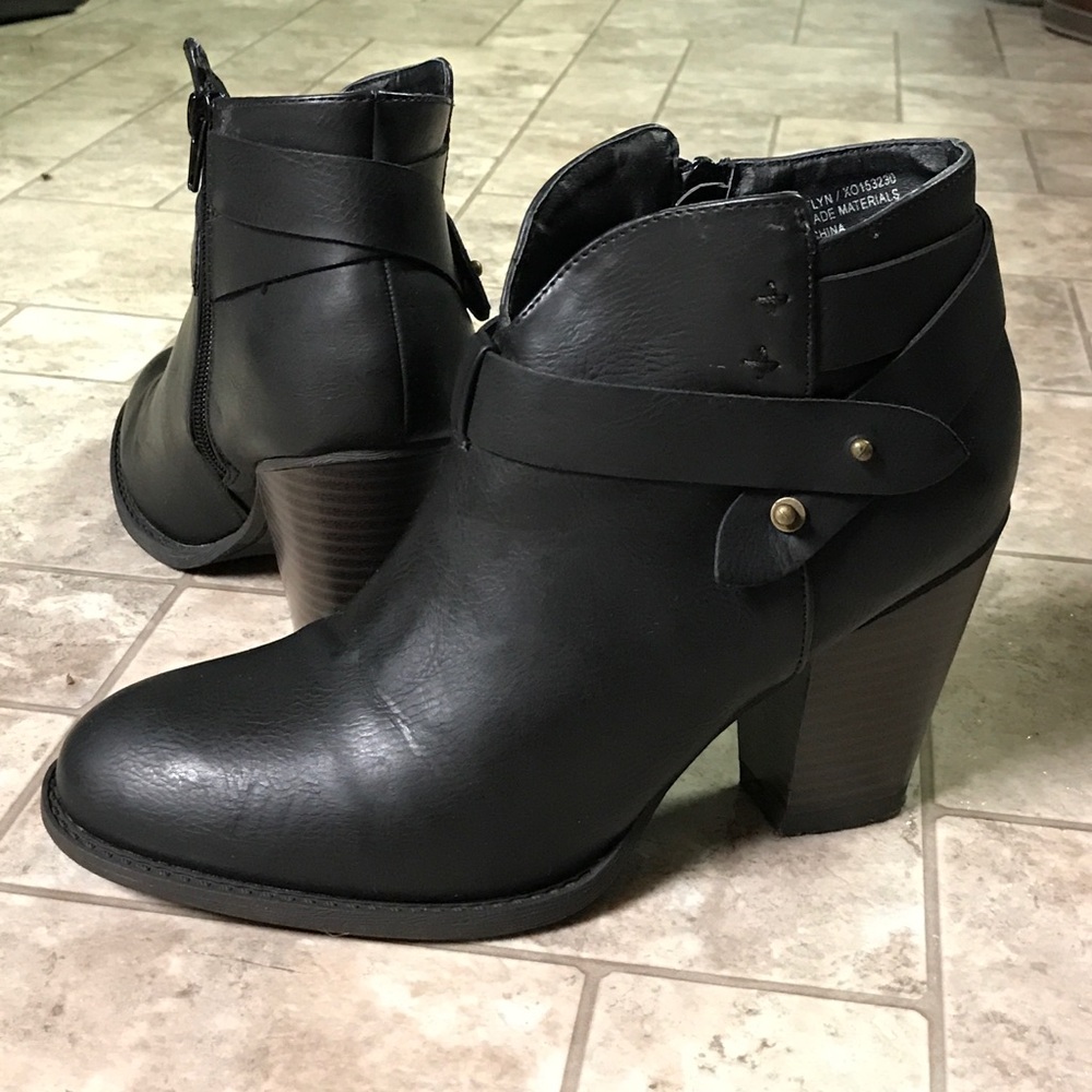 XOXO booties women's 7.5