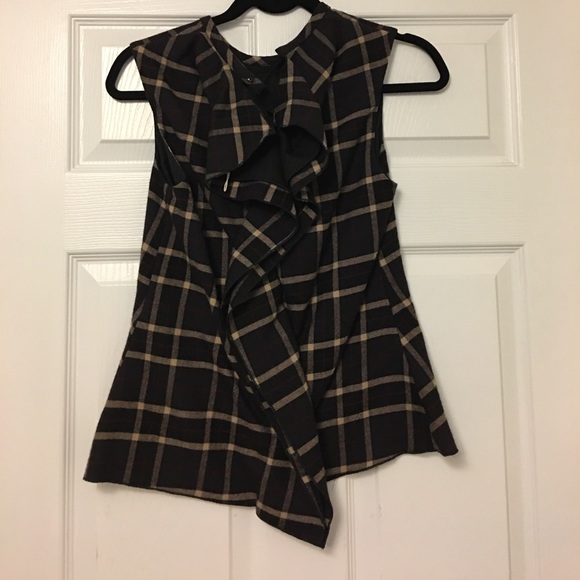 Top - Picture 2 of 2