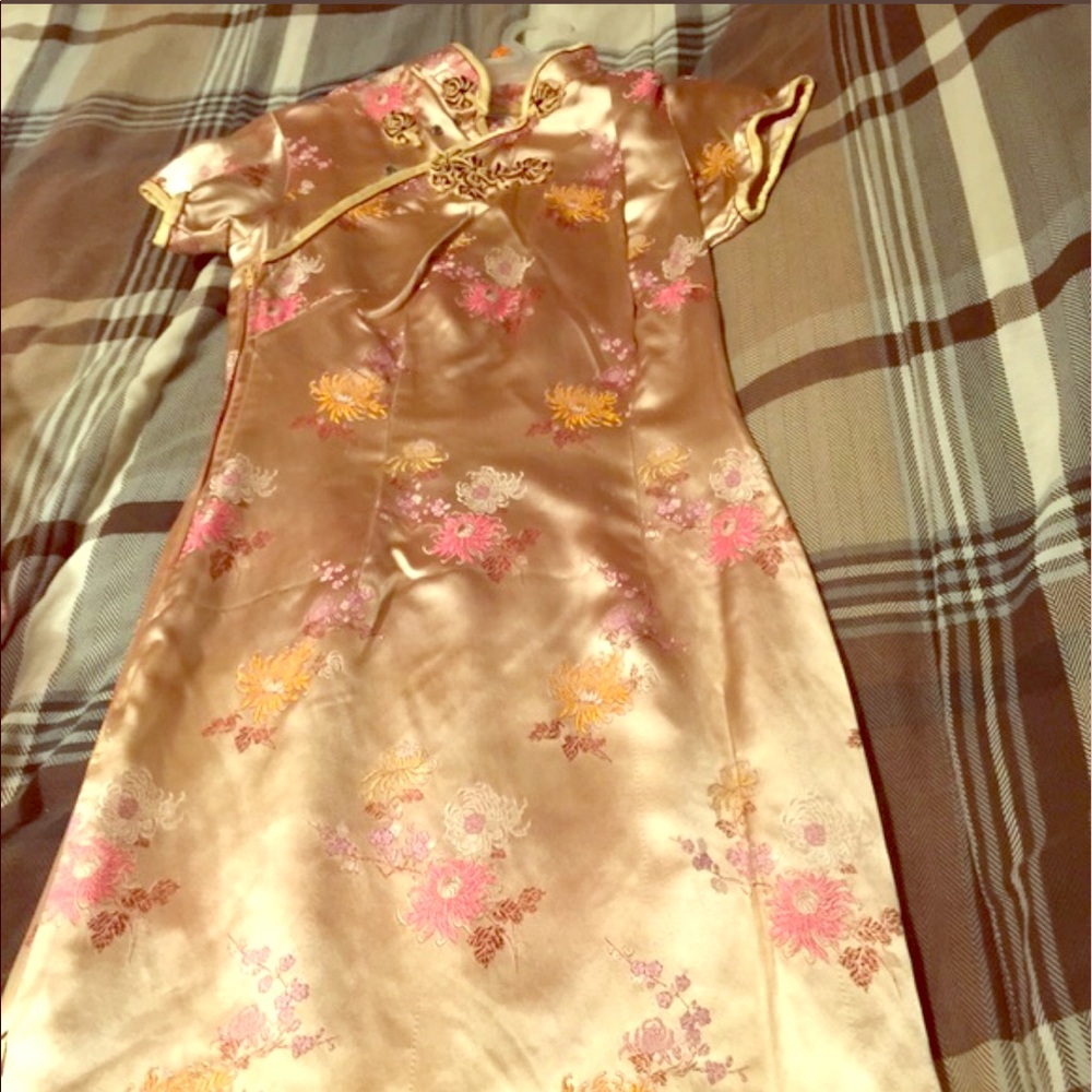 Small Chinese dress