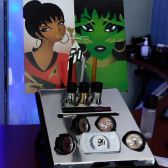 🎩STAR TREK ⭐️COMICON LOOK⭐️EYELASHES LASHES RARE - Picture 7 of 7