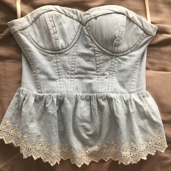 Strapless Eyelet Chambray Peplum Corset - Picture 5 of 8