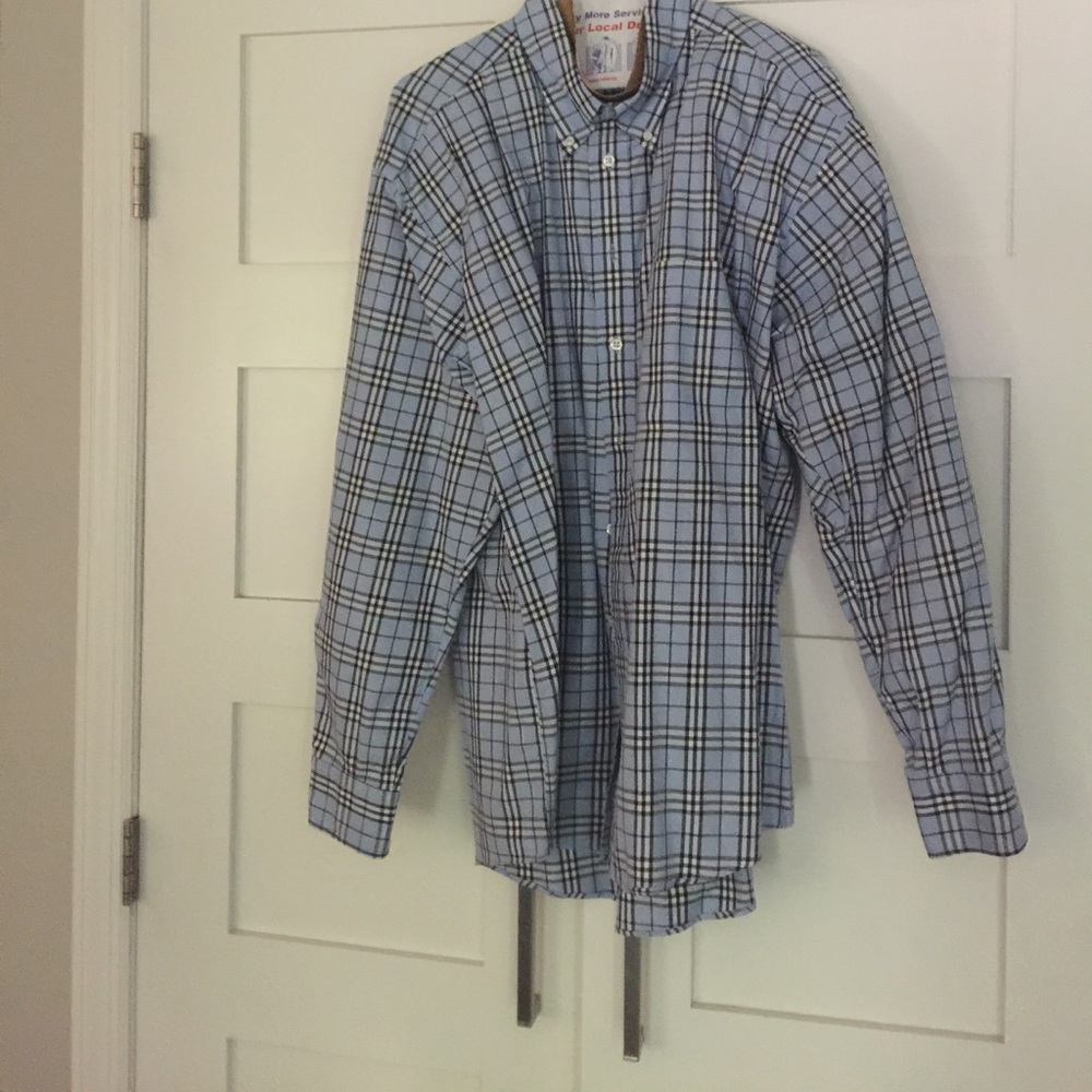 Men's long sleeves Burberry shirt.. almost new