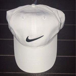 Nike White Hat