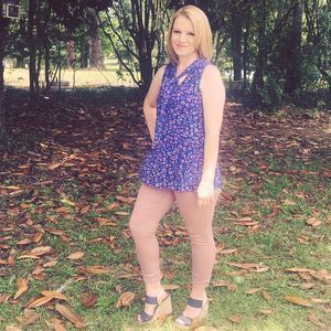 Meet your Posher, Tina