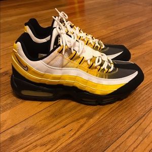 Size 11 Nike Air Max 95 Patent Yellow/Blk/Wht
