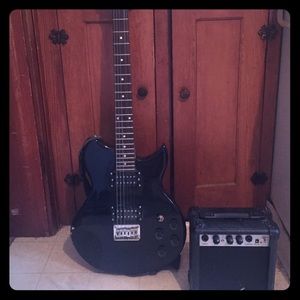 Lyon Electric guitar (brand new never been used)