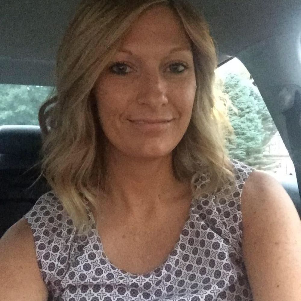 Meet your Posher, Debbie