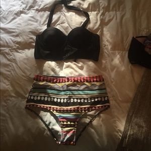 High waisted bikini😎