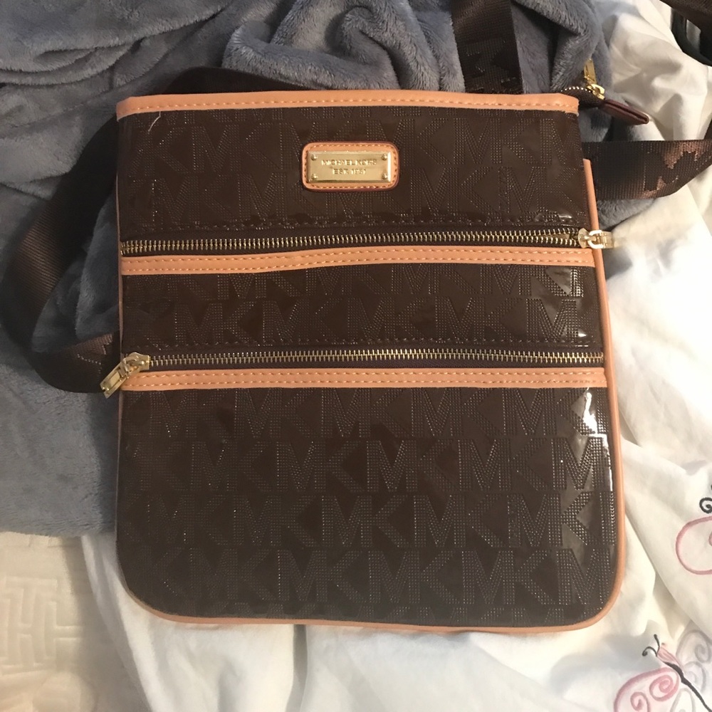 Michael lots satchel