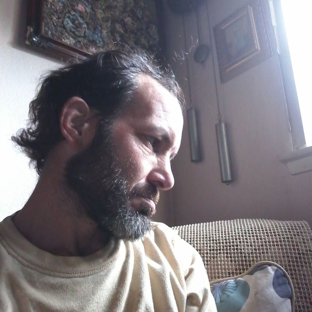 Meet your Posher, Gonzad