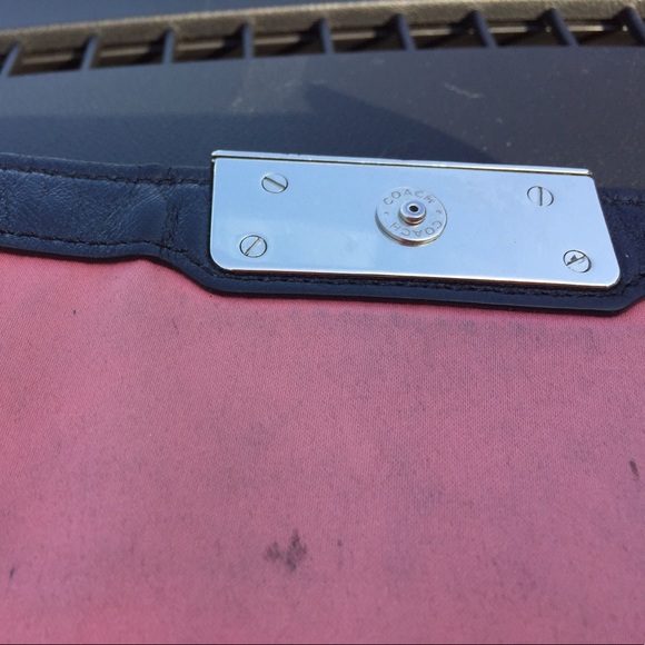 Coach clutch - Picture 3 of 4