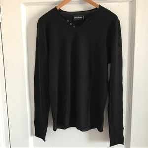 Black featherweight 100% cashmere men's sweater