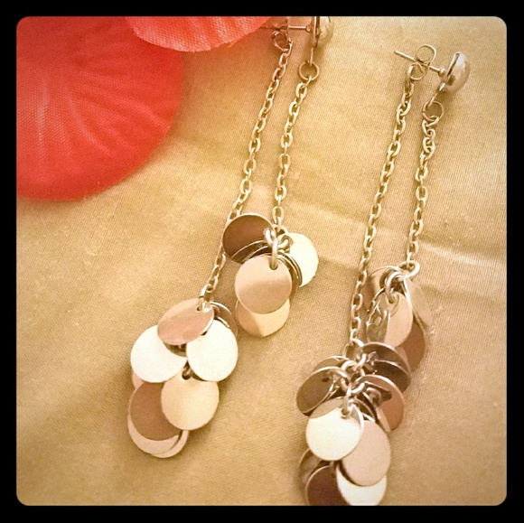 CC Jewelry - Silver disc 2 chain dangled Earrings