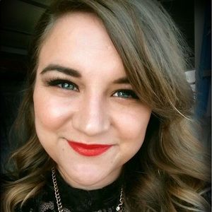 Meet your Posher, Kaitlynn