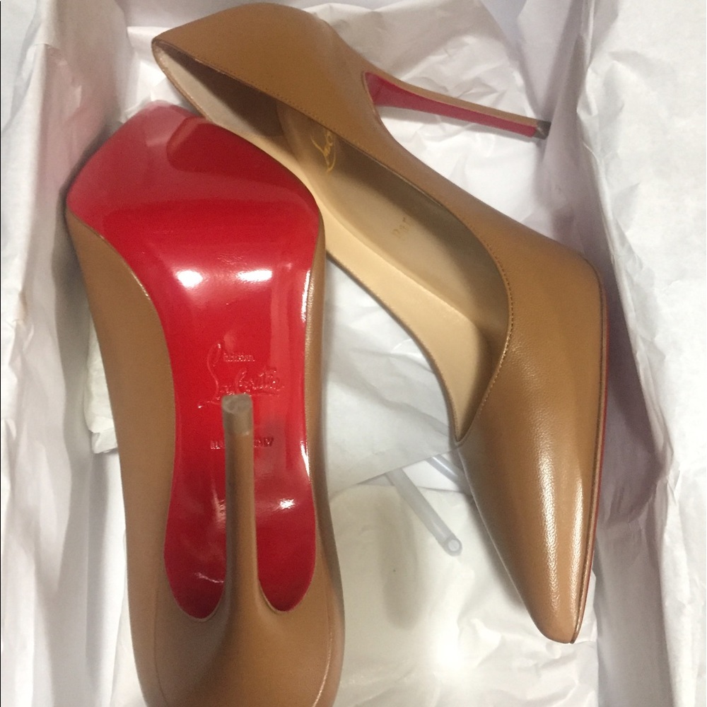 New! Tan Christian heels