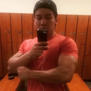 Meet your Posher, Ernesto