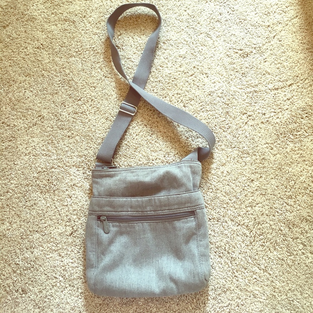 Thirty-one Crossbody purse
