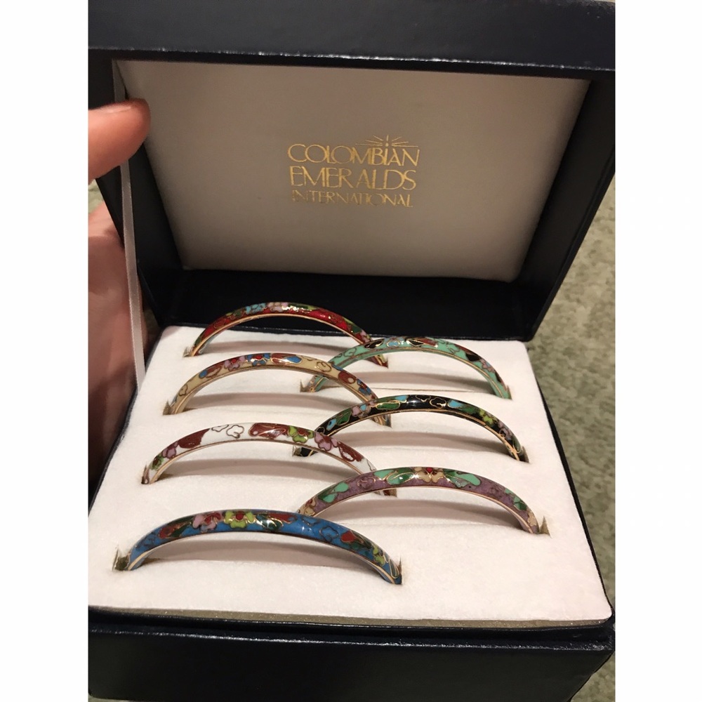 Colombian emeralds bangle set of 7