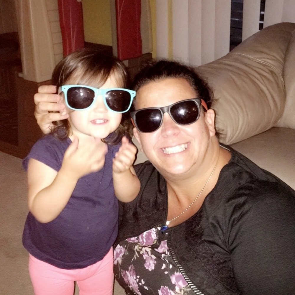 Meet your Posher, Sheara