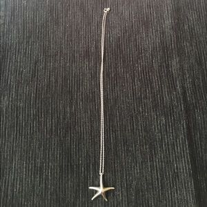Starfish sterling silver necklace