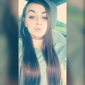 Meet your Posher, Ashton