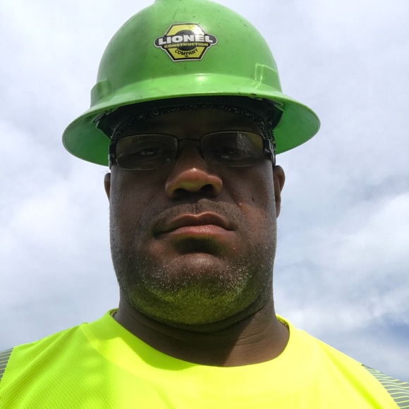 Meet your Posher, Chad - Picture 1 of 1