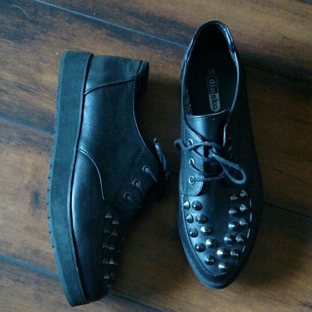 Pastel Nu Goth Platform Creepers Spike Studs 7.5