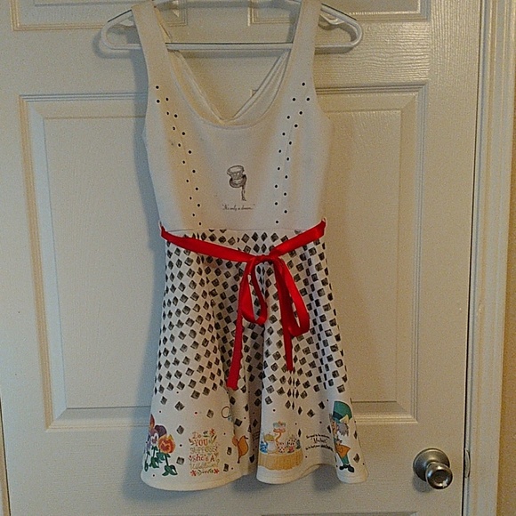 Handmade Alice dress - Picture 3 of 5