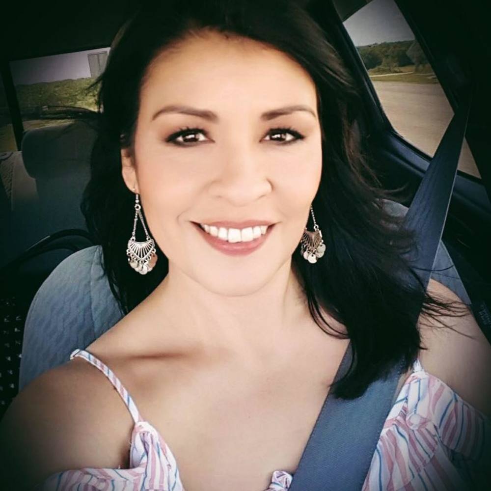 Meet your Posher, Mari