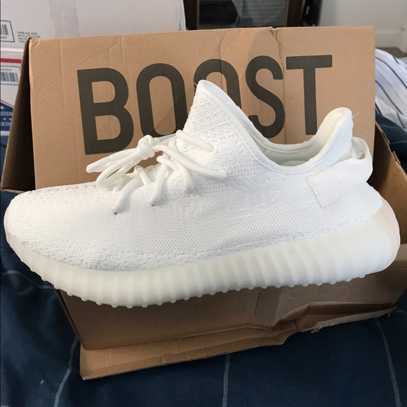 Yeezy boost 350 v2 cream white (triple white) main image 5