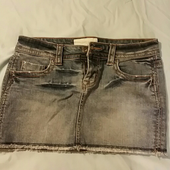 Perfect Jean skirt - Picture 1 of 3