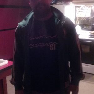 Meet your Posher, Wayne