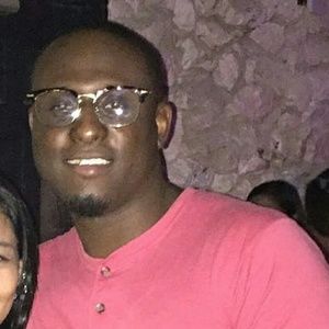 Meet your Posher, Troy