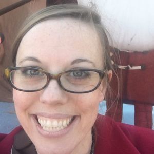 Meet your Posher, Elizabeth