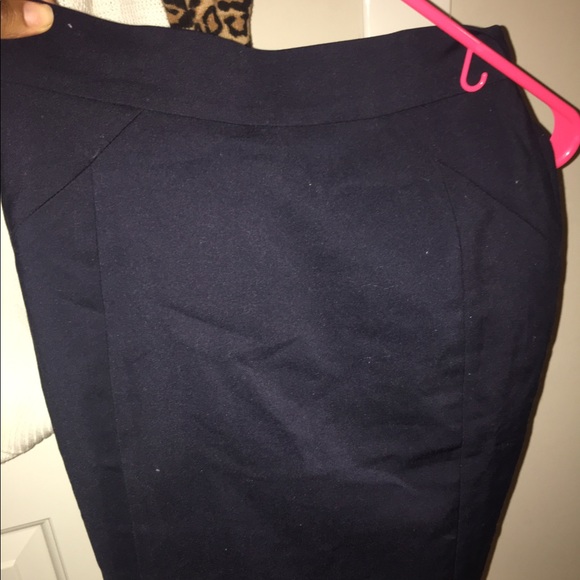 Brand New H&M Navy pencil skirt - Picture 1 of 2