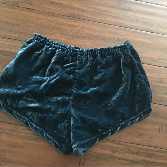 Lf millau velvet shorts - Picture 3 of 3