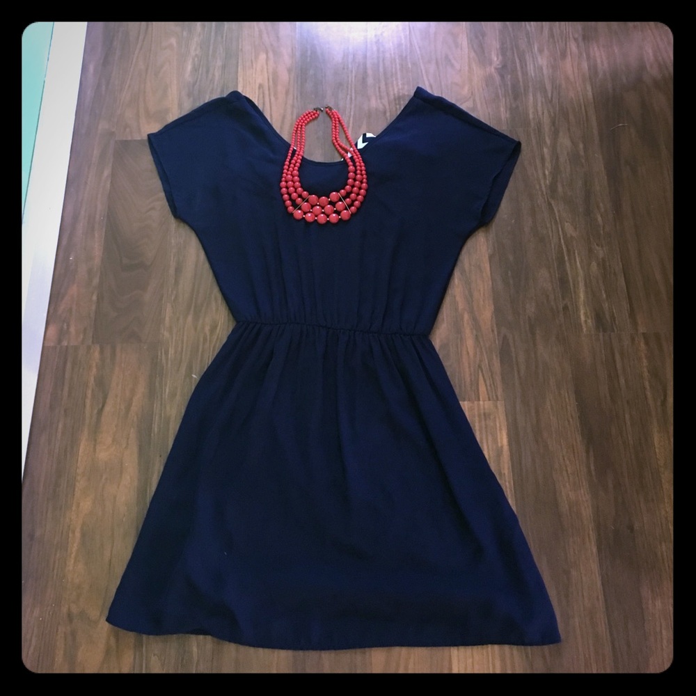 Navy dress small
