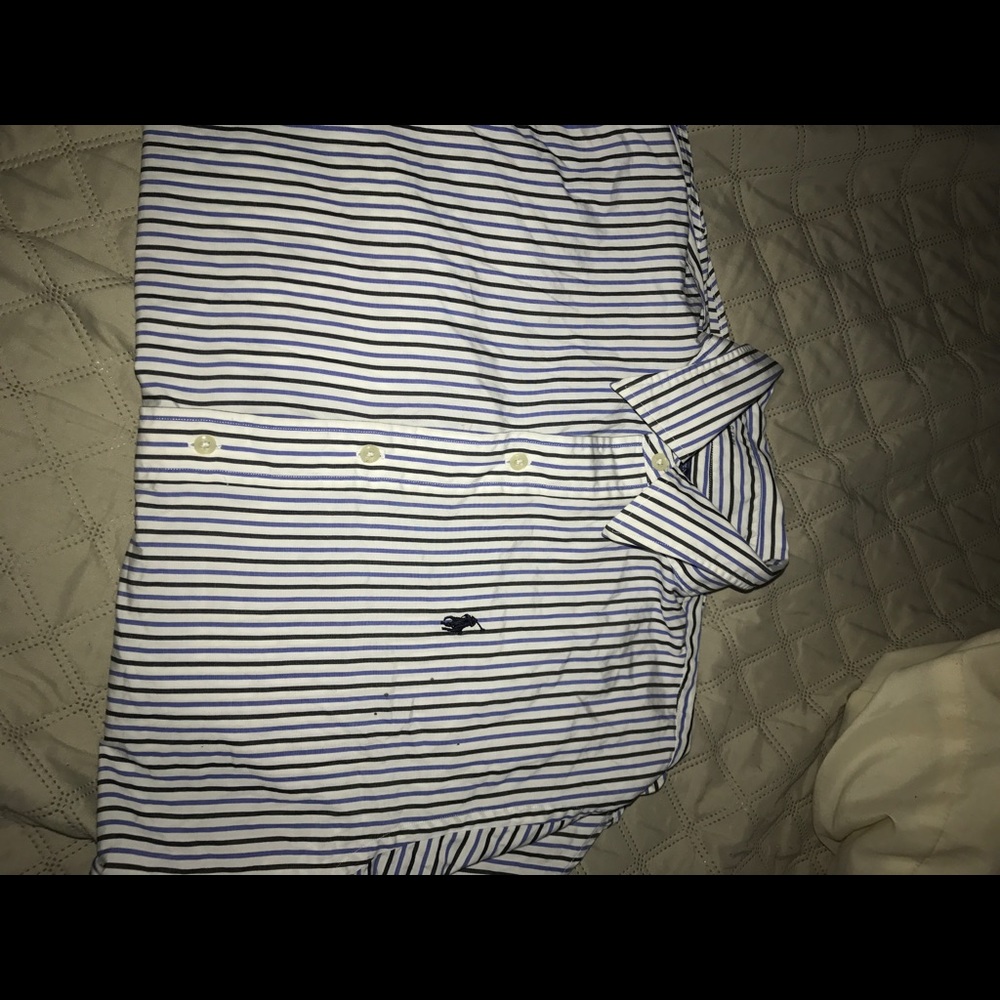 This is a barely worn Men's dress shirt.