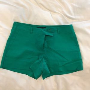 Theory size 6 shorts