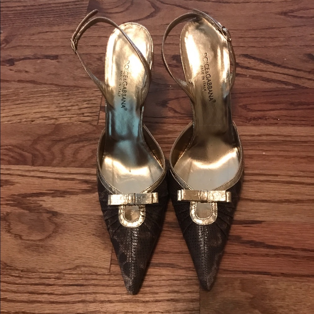 Dolce & Gabbana Gold sling- back pumps