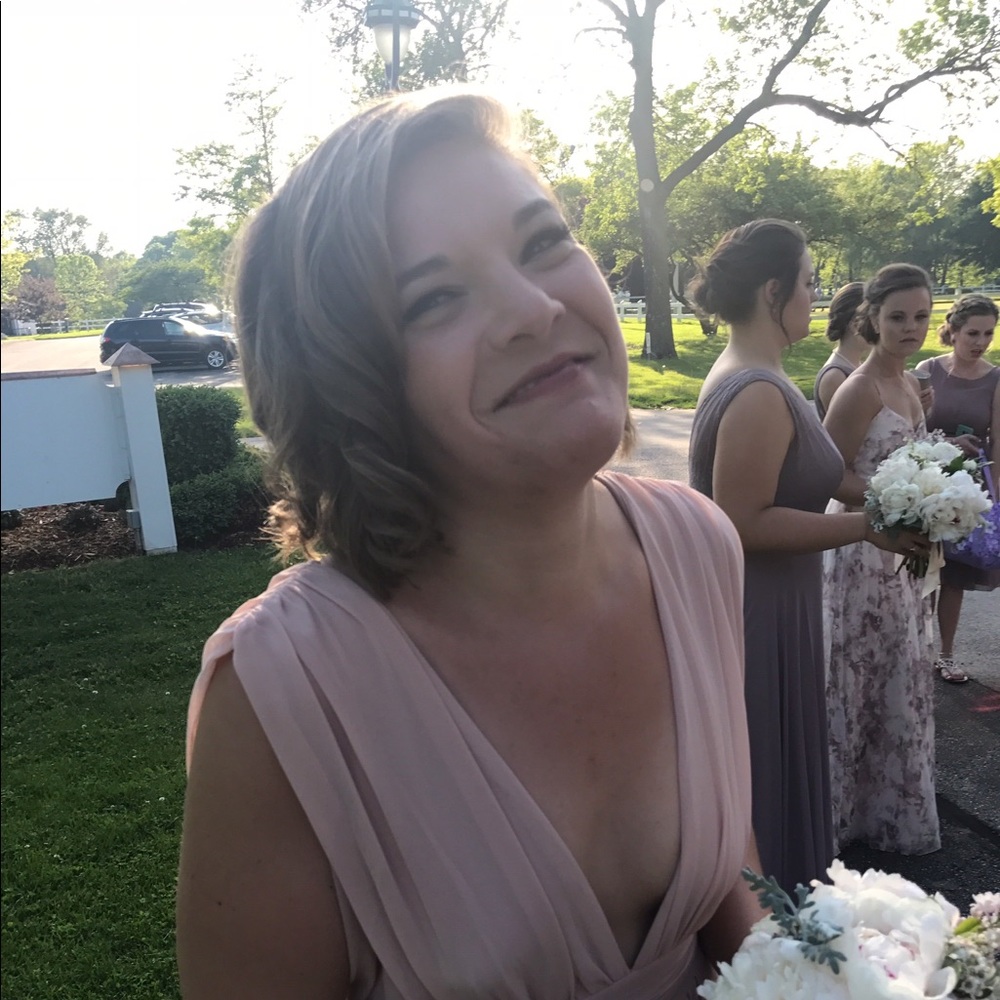 Meet your Posher, Emily