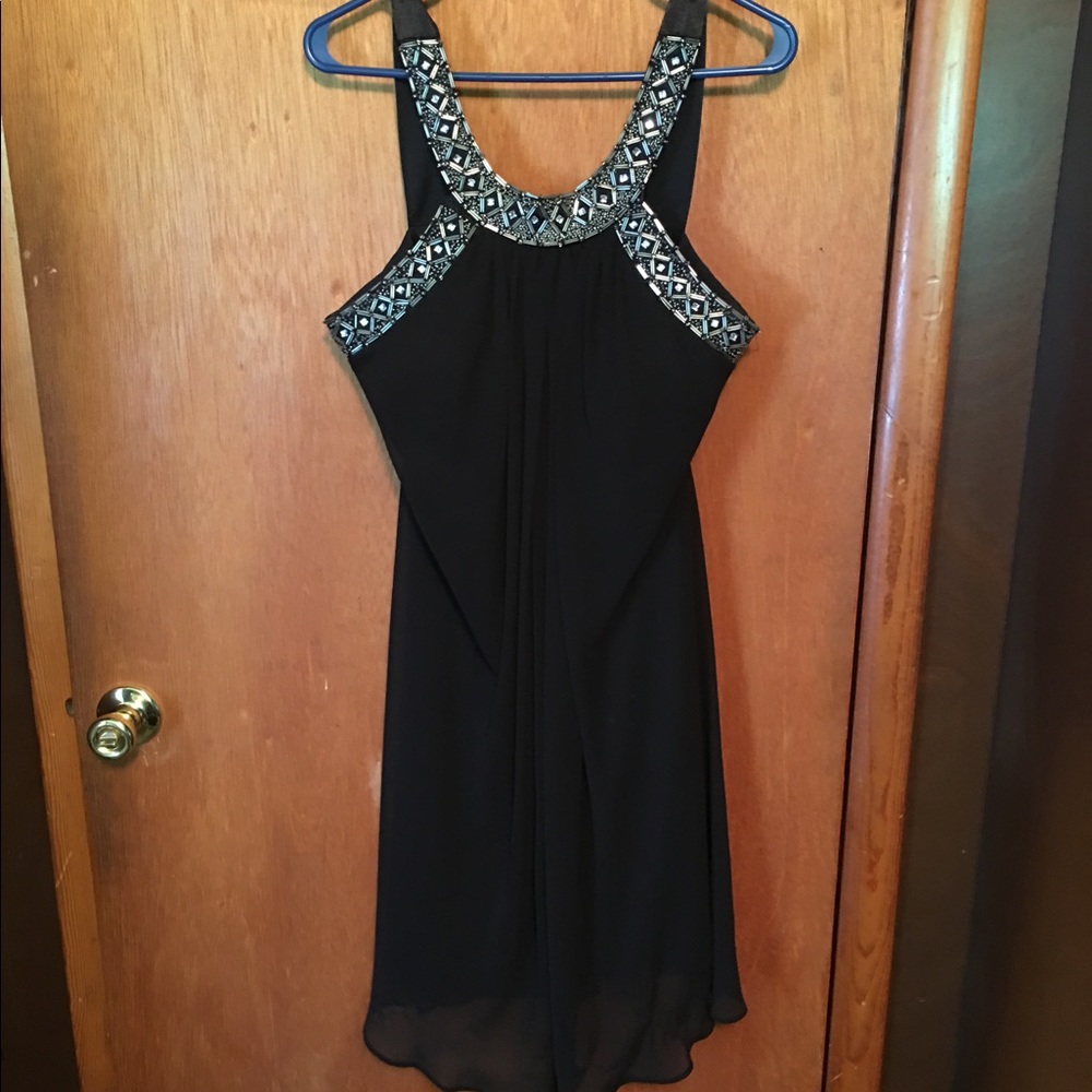 ‼️make an offer‼️Beautiful little Black dress.