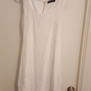 White size 8 Guess dress