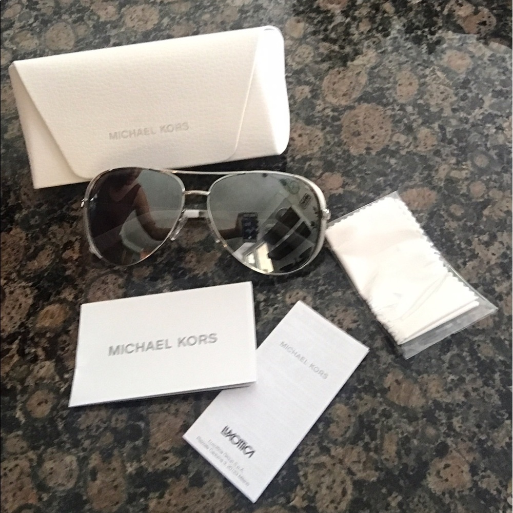 Michael Korea sunglasses
