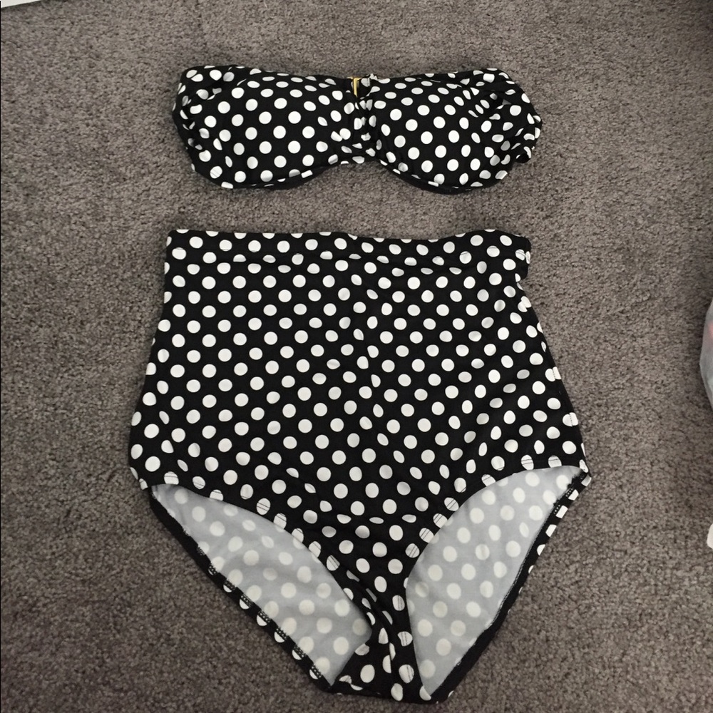 Bathing suit
