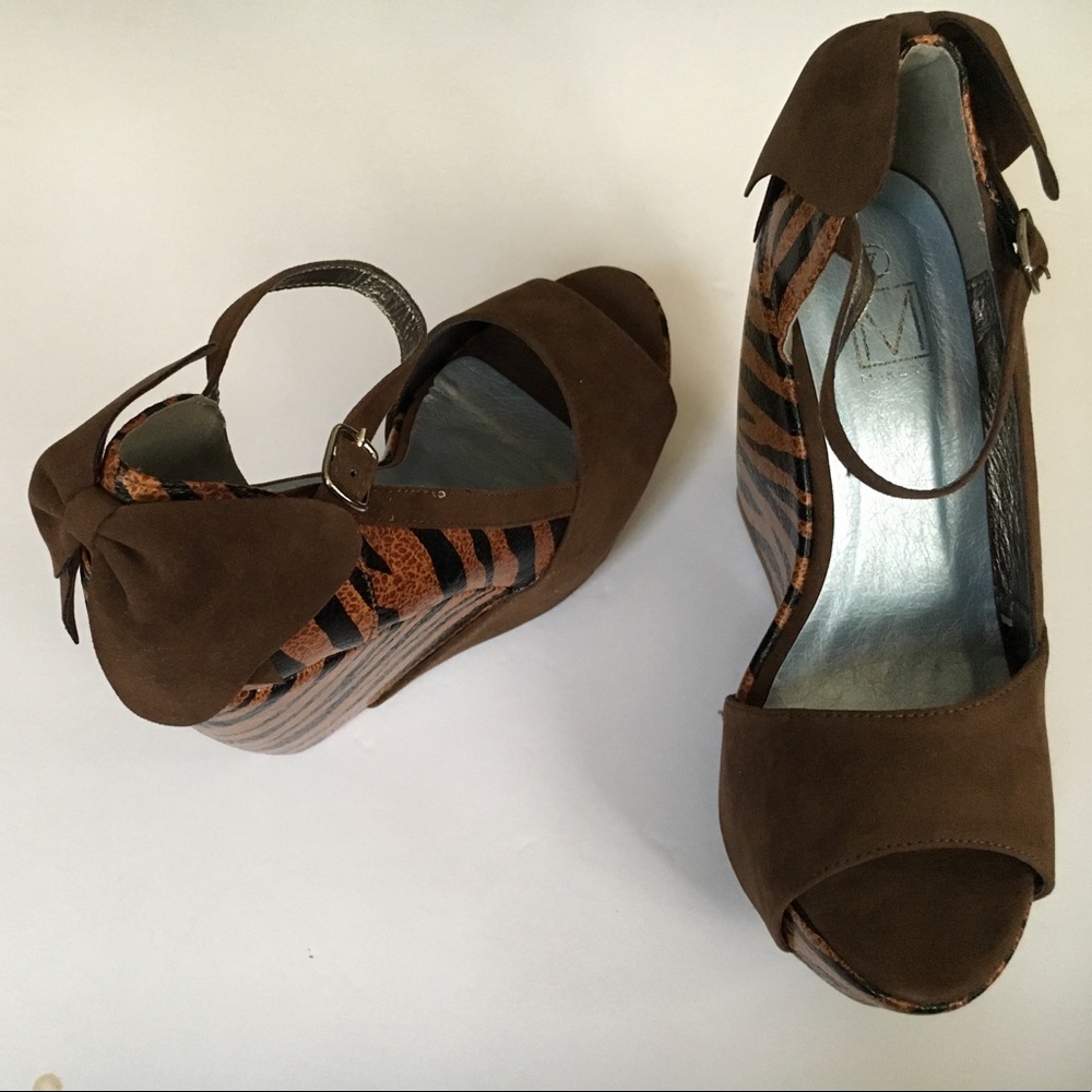 Maker's Animal Print Wedge Platform Brown